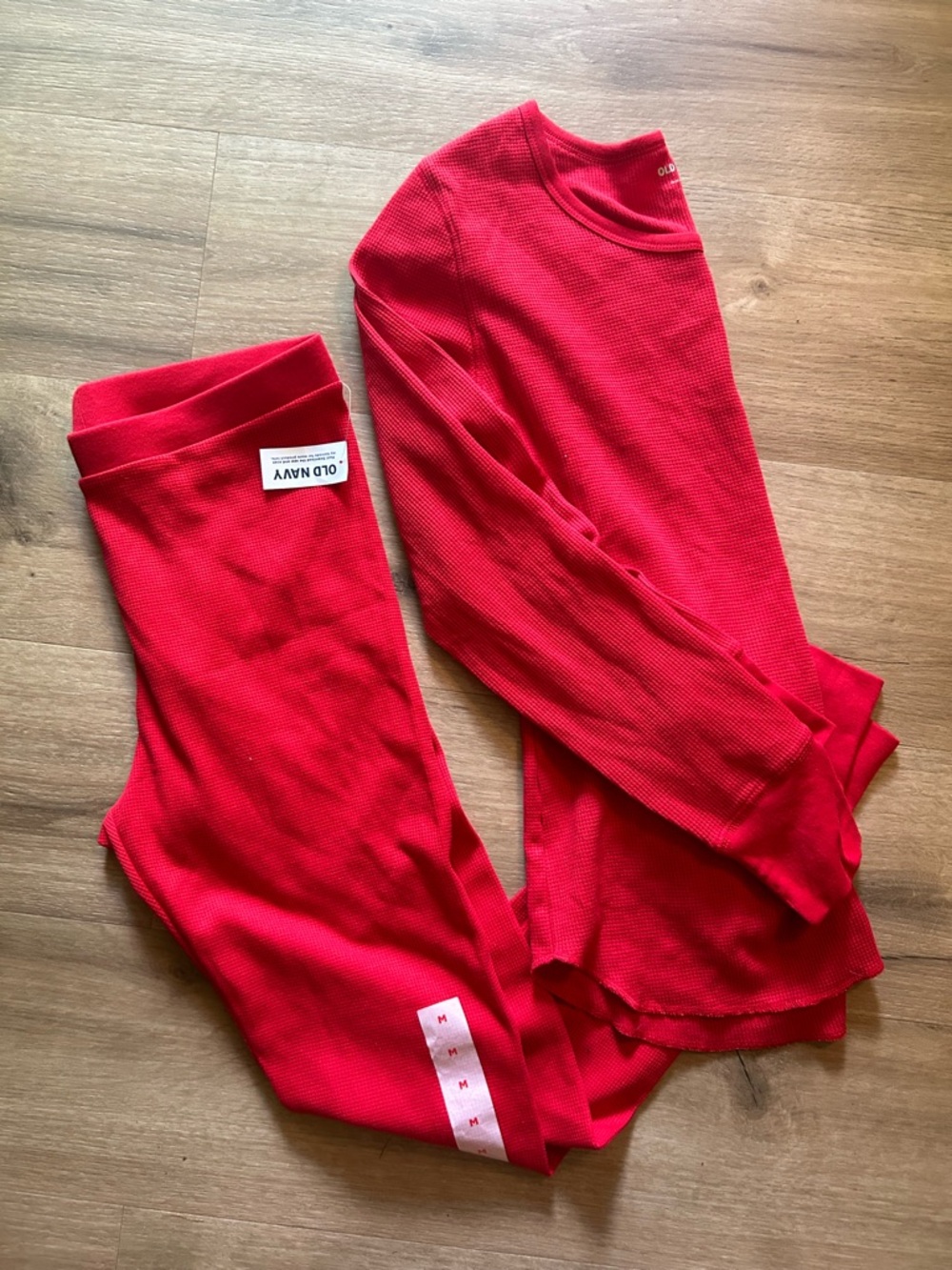 Old Navy Bright Red Waffle-Knit Top and Leggings Set Medium Women